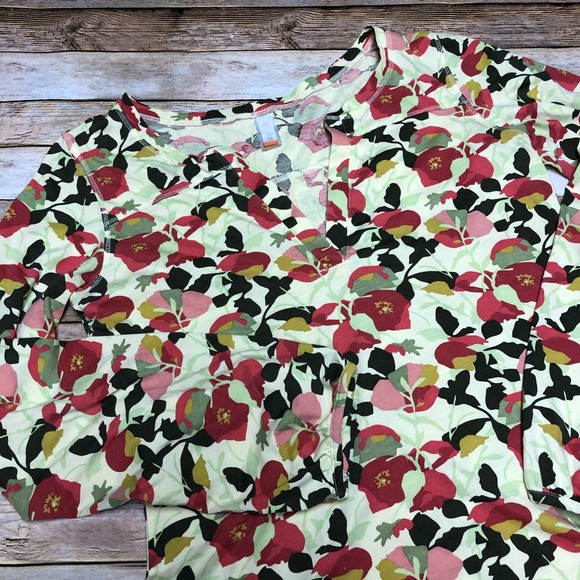 Lucy Tops - Lucy Split Neck Floral Top